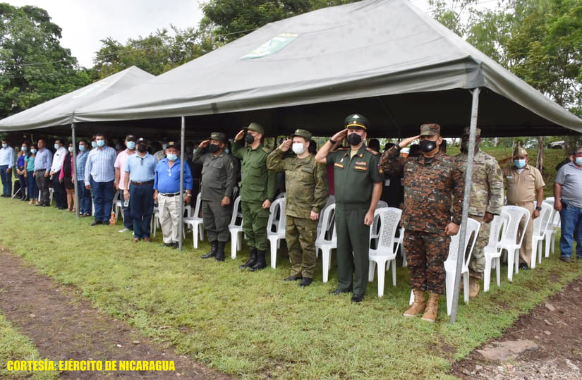 COMANDO